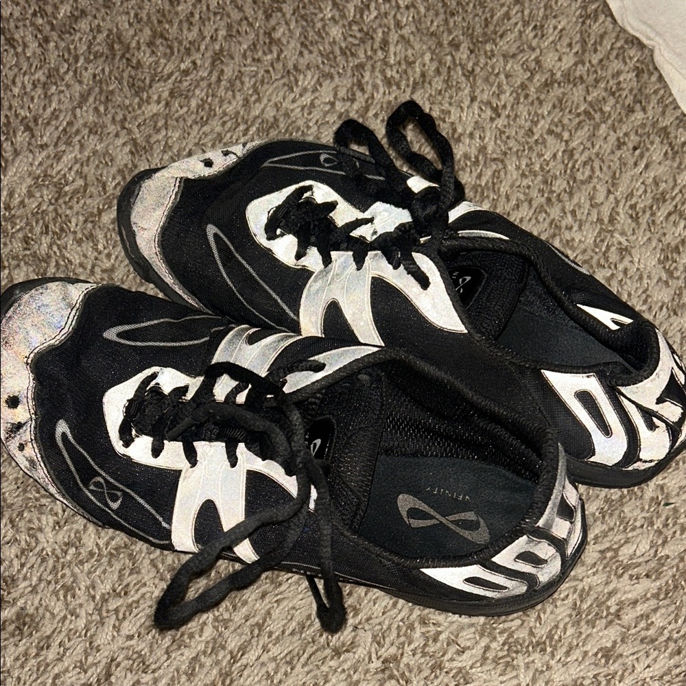NFINITY Black CHEER shoes